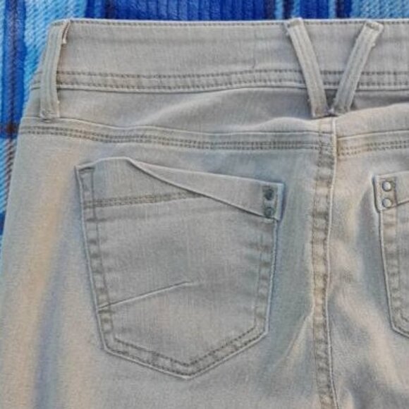 Divine Rights of Denim Skinny Ankle Jeans Size 26 - Picture 3 of 10